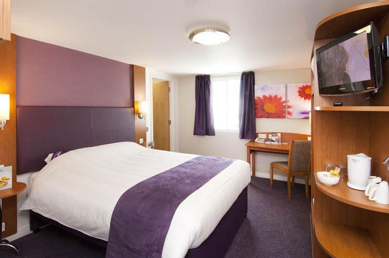 Premier Inn Warrington South 외부 사진